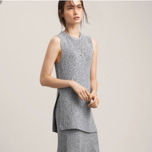 Wilfred long slit tank top in burgundy and cream - Picture 2 of 13